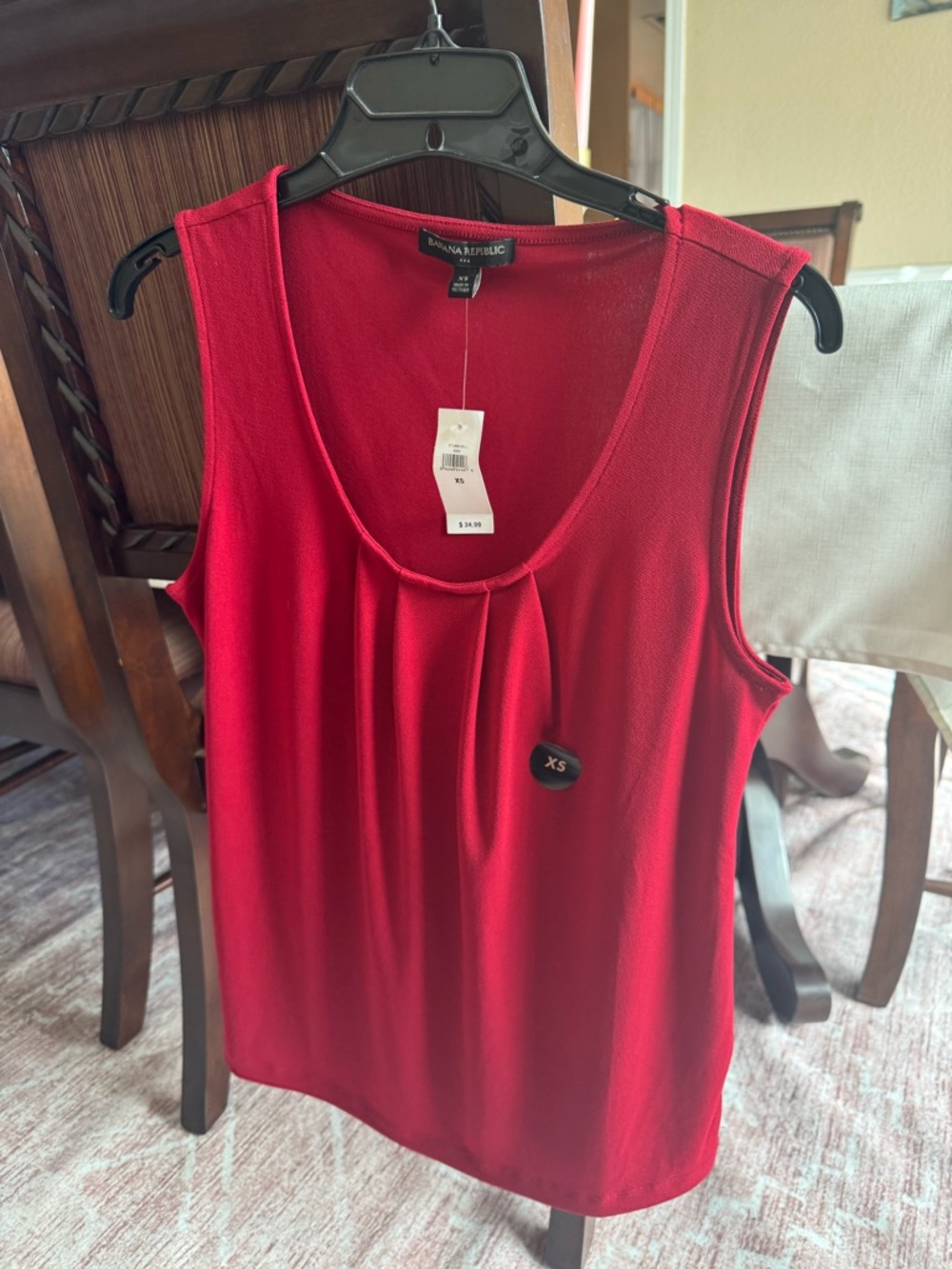 Banana Republic Red Pleated Sleeveless Tank Top